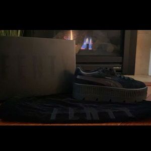 Fenty Puma cleated creeper suede all black